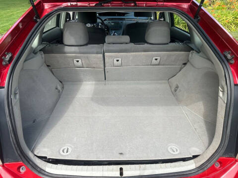 2010 Toyota Prius III