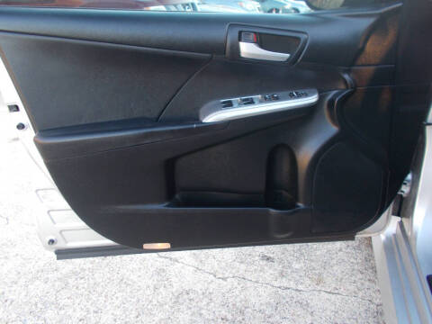 2012 Toyota Camry SE