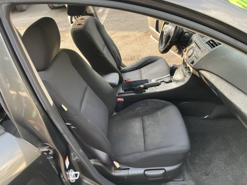 2010 Mazda MAZDA3 i Sport