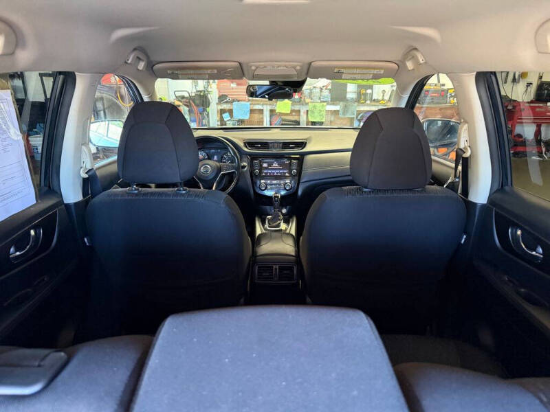 2019 Nissan Rogue SV