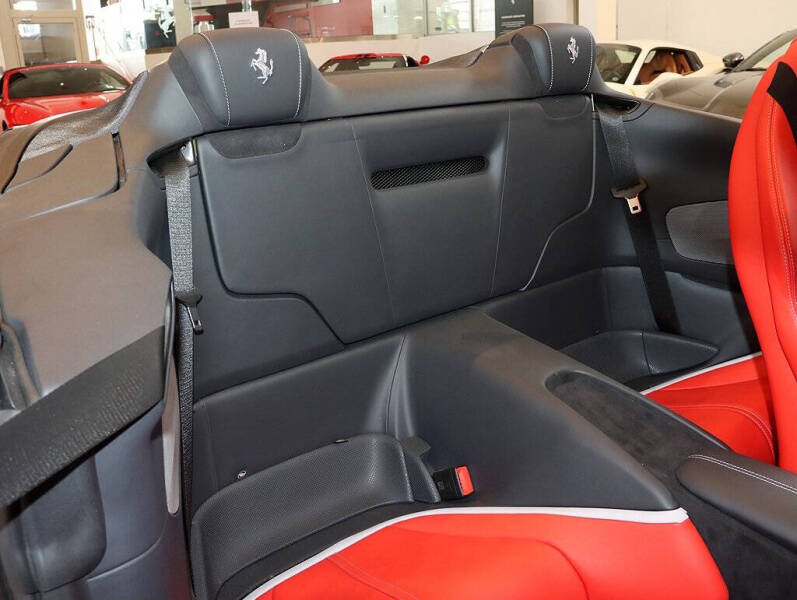 2024 Ferrari Roma Spider