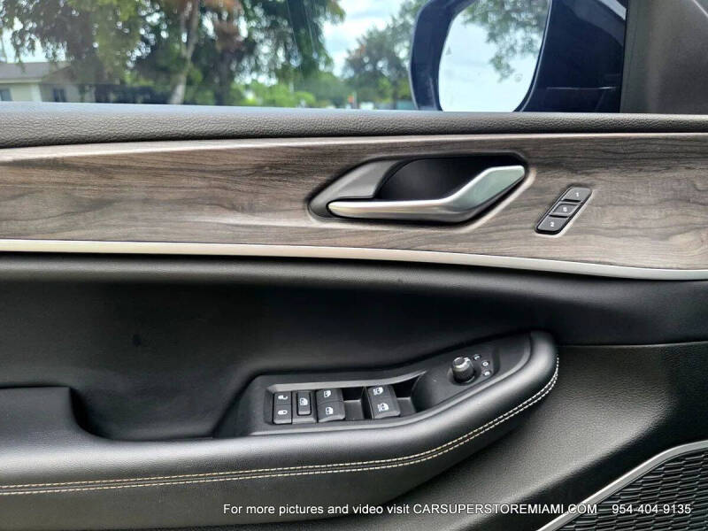 2023 Jeep Grand Cherokee