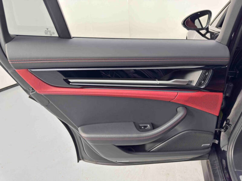 2024 Porsche Panamera