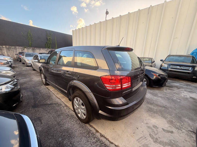 2014 Dodge Journey SE