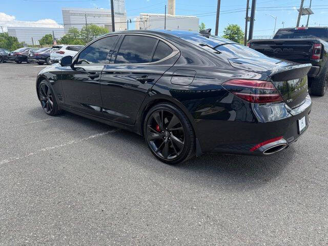 2023 Genesis G70