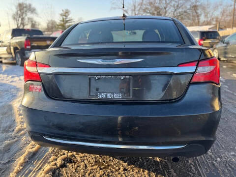 2013 Chrysler 200 Touring