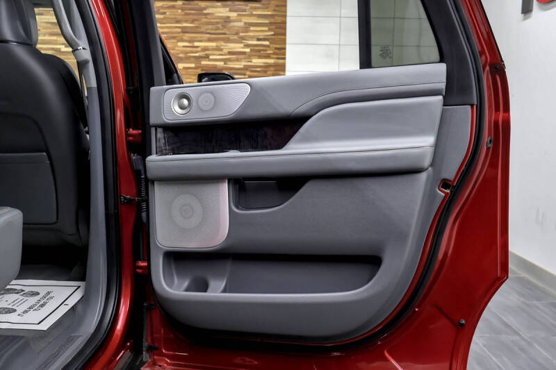 2020 Lincoln Navigator L Reserve