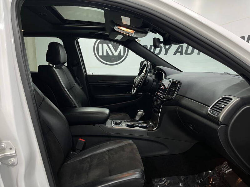 2020 Jeep Grand Cherokee Laredo