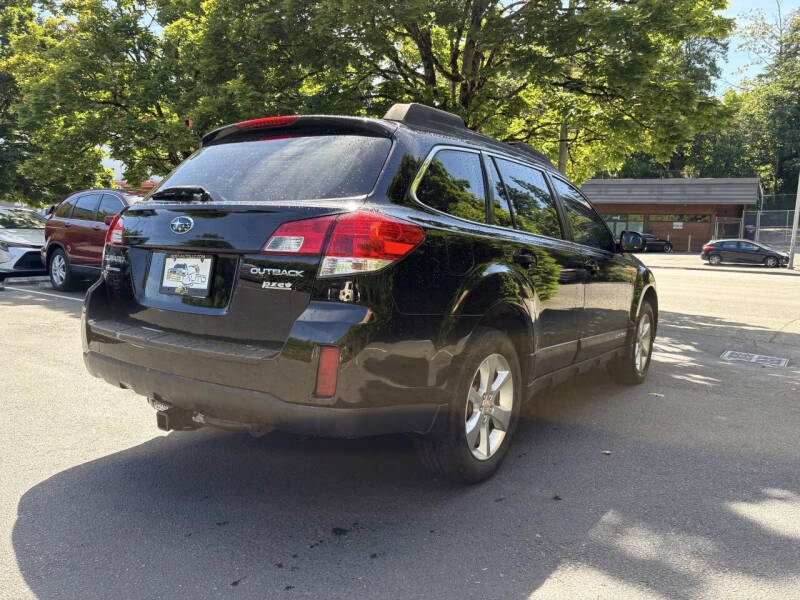 2014 Subaru Outback 2.5i