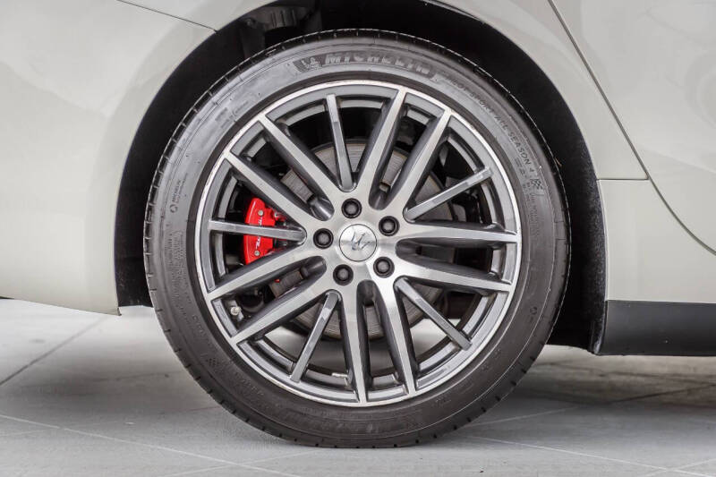 2020 Maserati Ghibli