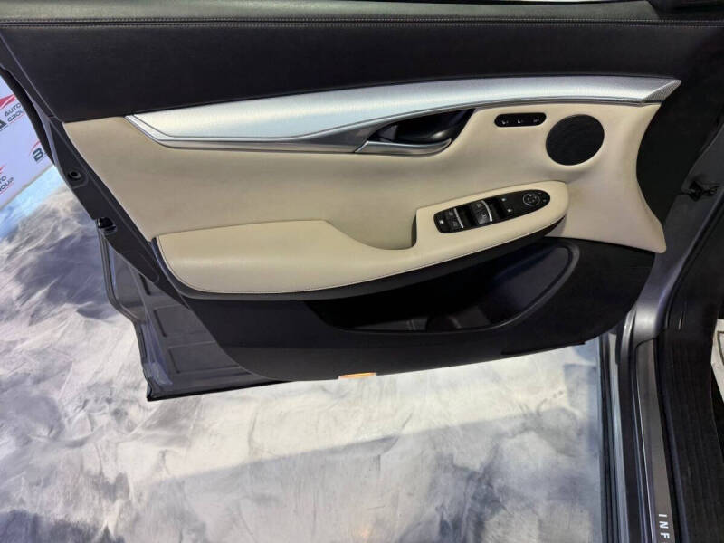 2021 Infiniti QX50 Essential