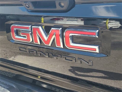 2024 GMC Canyon AT4X