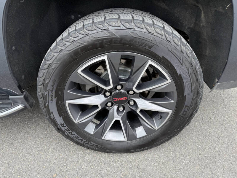 2020 GMC Yukon SLE