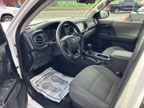 2021 Toyota Tacoma SR