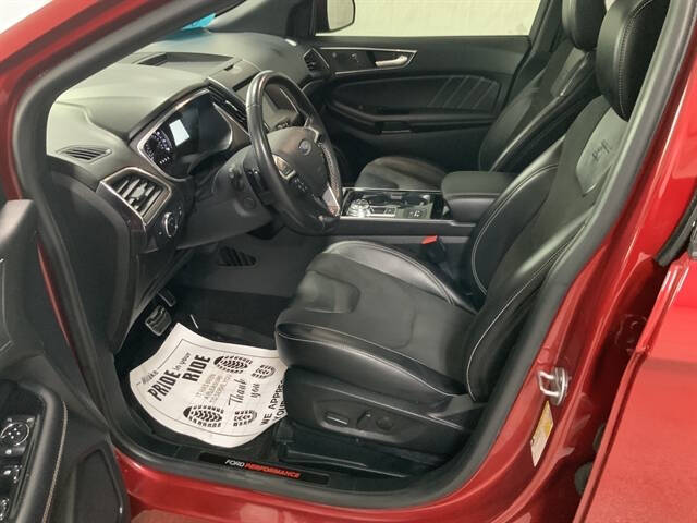 2020 Ford Edge ST