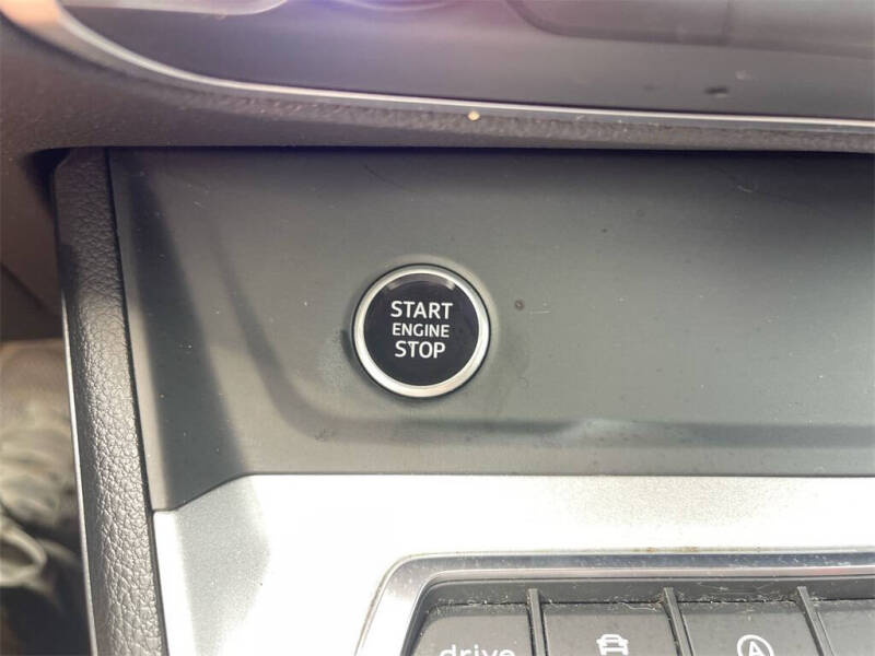 2023 Audi Q3 quattro S line Premium 45 TFSI