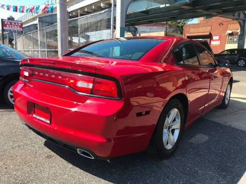 2012 Dodge Charger SE