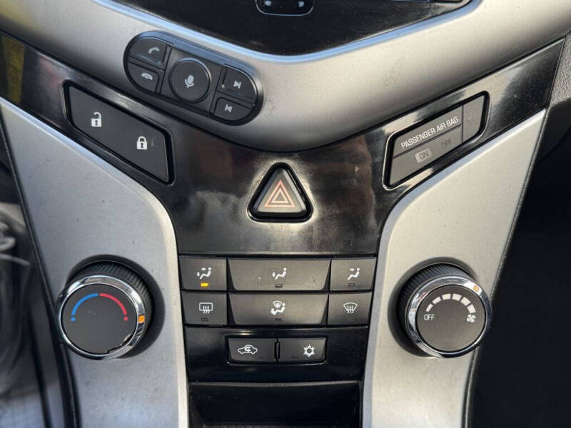 2014 Chevrolet Cruze 1LT Auto