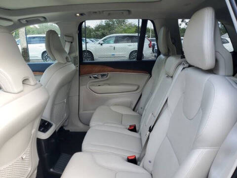 2022 Volvo XC90 Recharge T8 Inscription Expression 7P