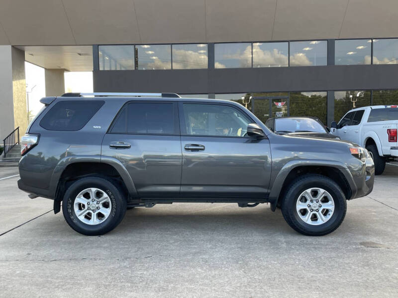 2019 Toyota 4Runner SR5