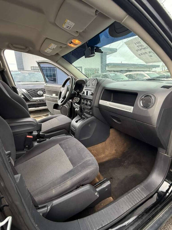 2016 Jeep Compass Sport