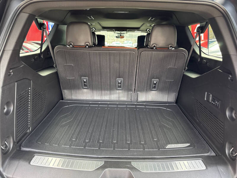 2023 GMC Yukon XL Denali Ultimate