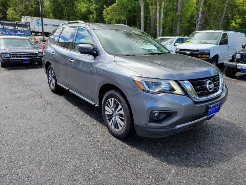 2018 Nissan Pathfinder SL
