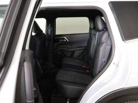 2026 Mitsubishi Outlander LE