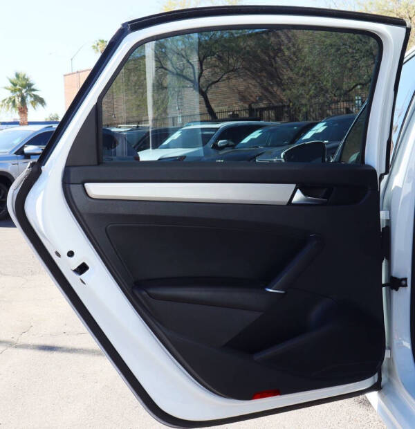 2022 Volkswagen Passat SE