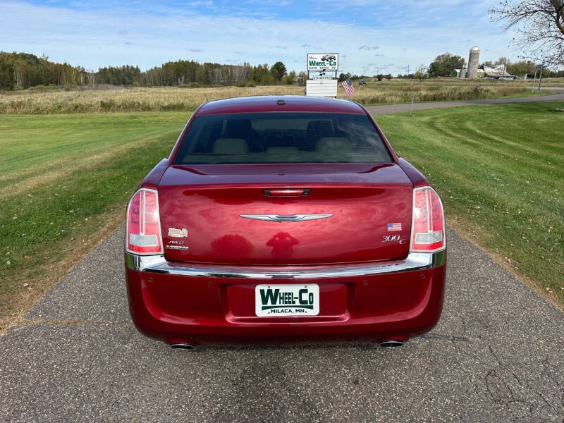 2012 Chrysler 300 C