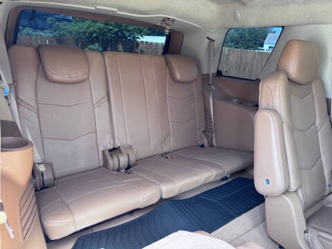 2016 Cadillac Escalade Platinum