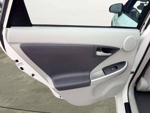 2010 Toyota Prius V