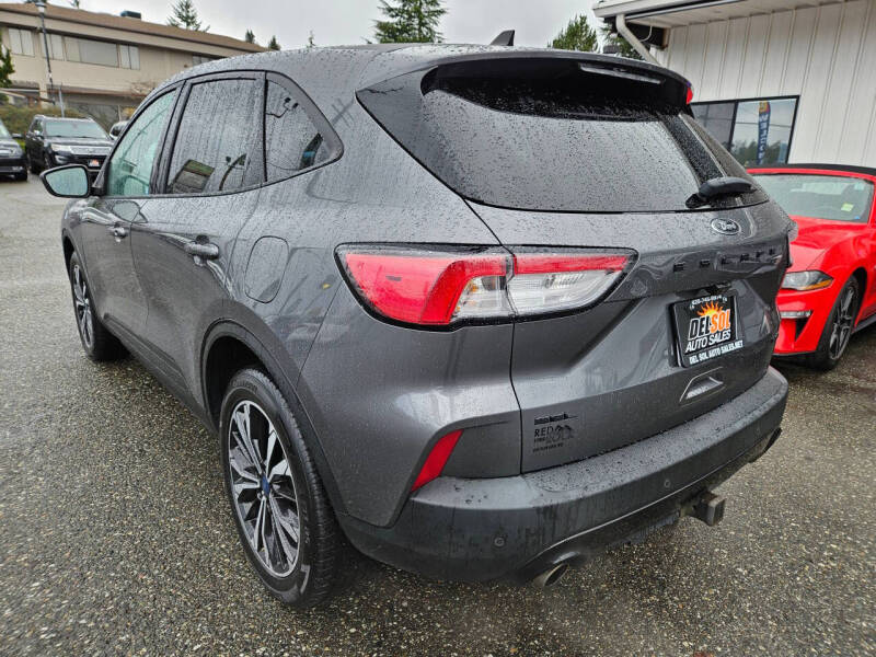 2022 Ford Escape SEL