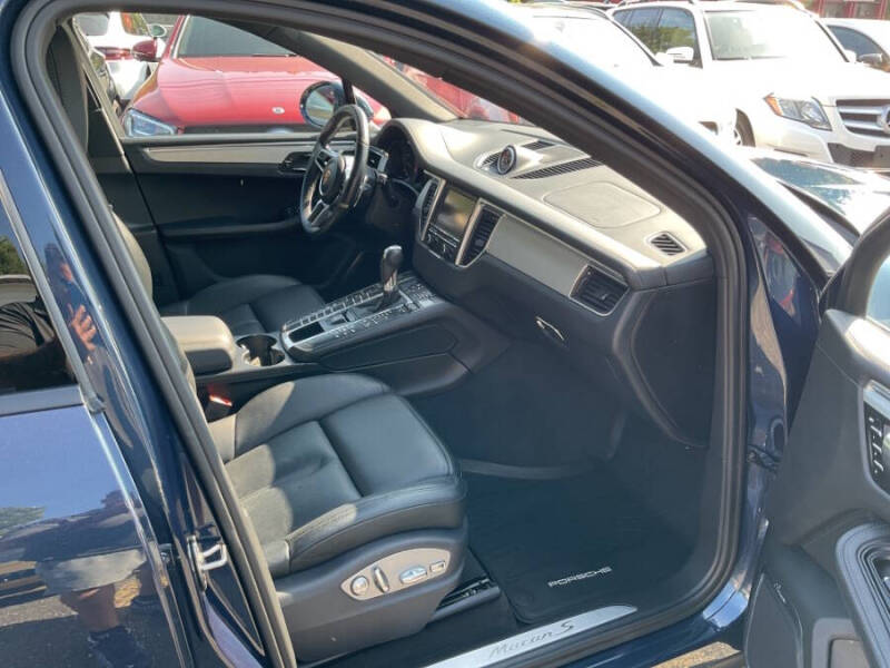 2015 Porsche Macan S