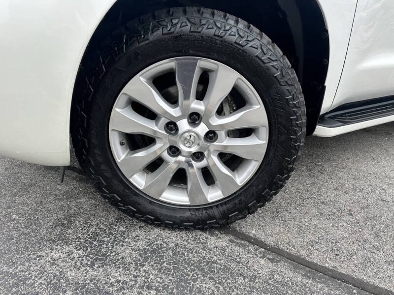 2013 Toyota Sequoia Platinum