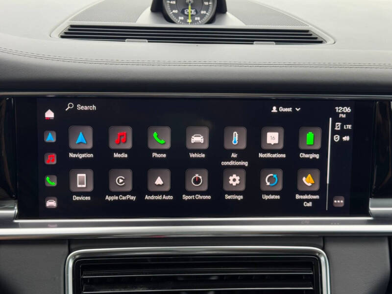 2022 Porsche Panamera 4S E-Hybrid