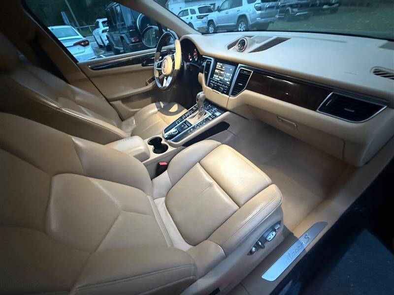 2016 Porsche Macan S