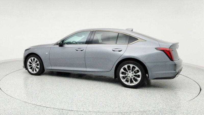 2022 Cadillac CT5 Premium Luxury