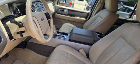 2011 Ford Expedition XLT