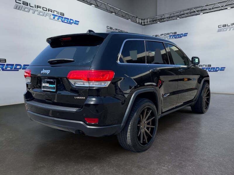 2018 Jeep Grand Cherokee Laredo
