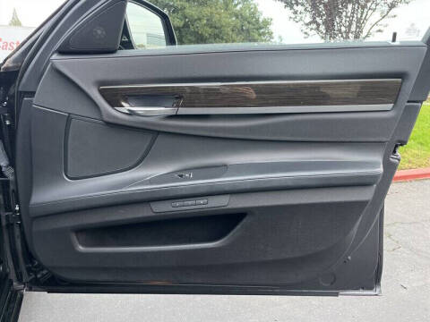 2013 BMW 7 Series 750i