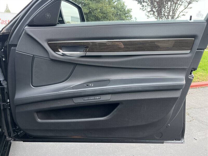 2013 BMW 7 Series 750i