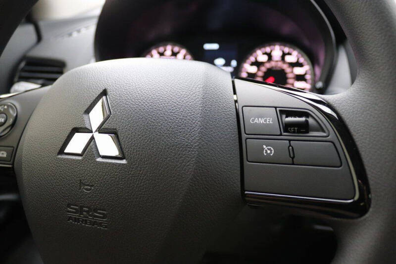 2026 Mitsubishi Eclipse Cross LE