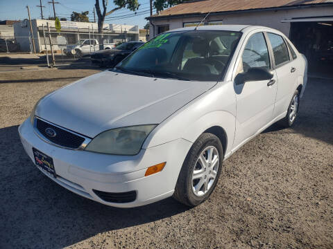 2007 Ford Focus for sale at Larry's Auto Sales Inc. in Fresno CA
