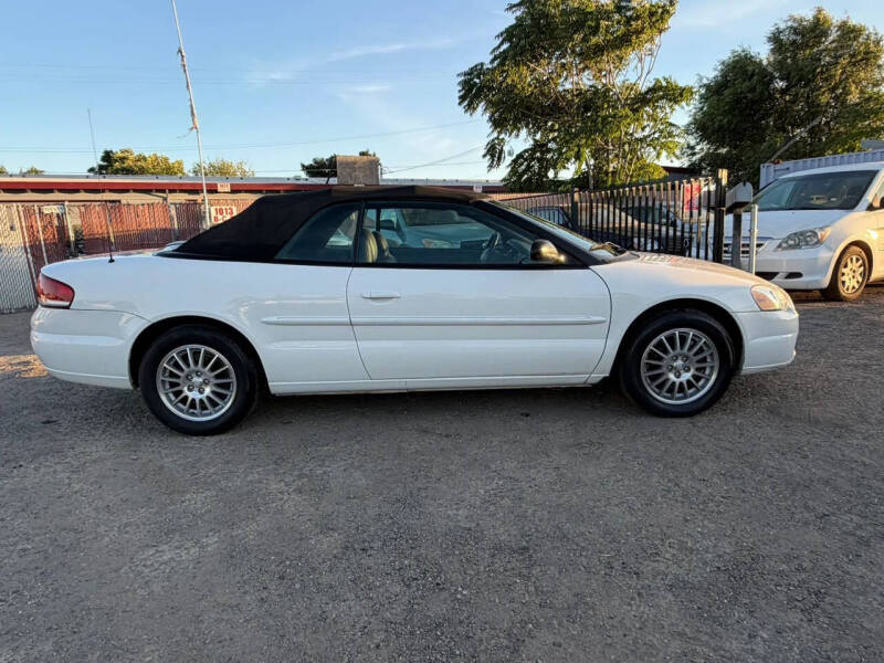 2004 Chrysler Sebring