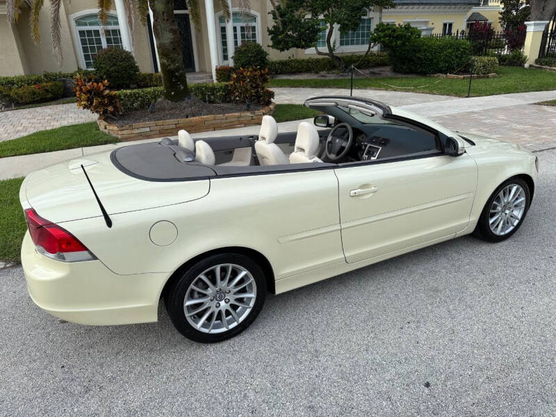 2009 Volvo C70 T5