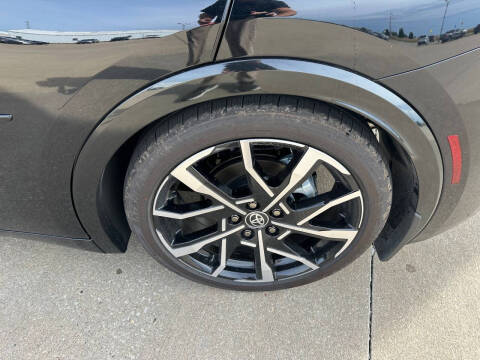 2025 Toyota Prius Plug-in Hybrid