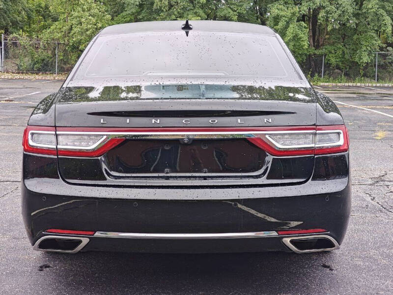 2018 Lincoln Continental Select