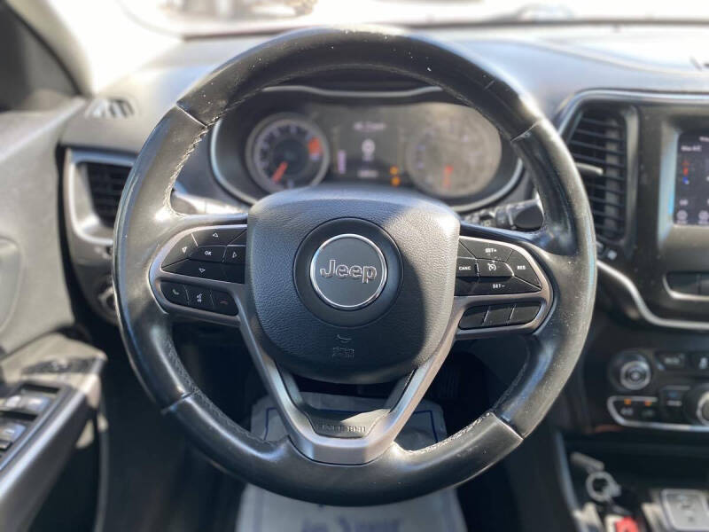 2019 Jeep Cherokee Latitude Plus
