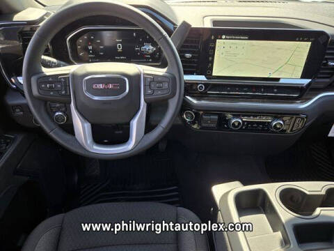 2026 GMC Sierra 1500 Elevation Standard